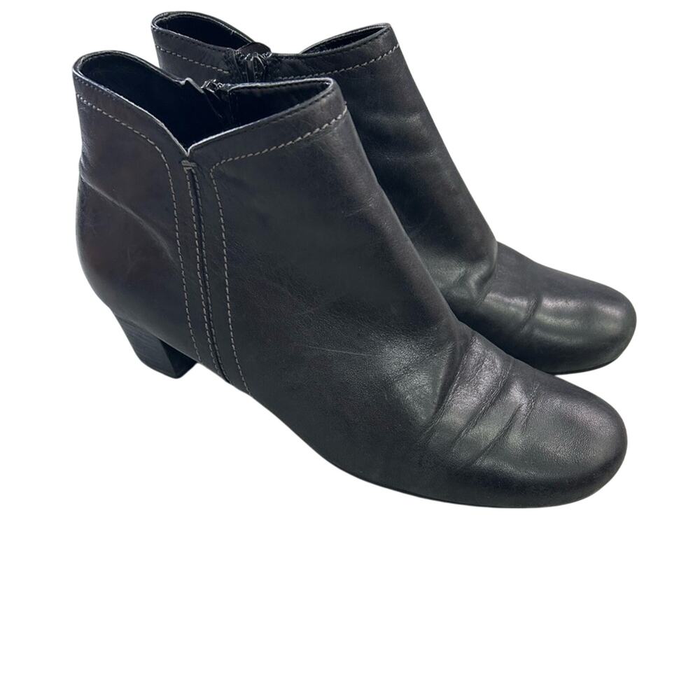 ECCO Women’s Elegant Black Leather Heeled Ankle Boots